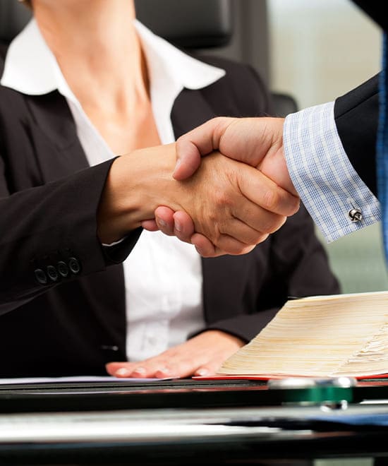 Poza sectiune servicii juridice - Anda Manole - Avocat Piatra Neamt